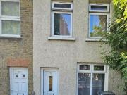 2 bedroom house to rent