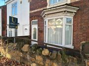 2 bedroom house to rent