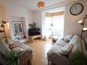 2 bedroom house to rent