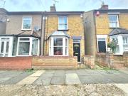 2 bedroom house to rent