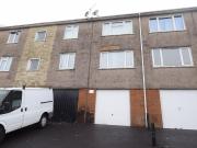 2 bedroom house to rent