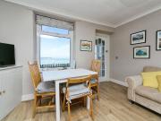 2 bedroom house to rent