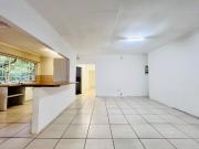 2 Bedroom House To Rent in Chartwell