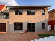 2 Bedroom House To Rent in Glenvista