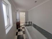 2 Bedroom house to rent in Observatory, Cape Town