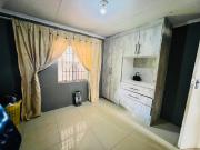 2 Bedroom House To Rent in Protea Glen