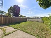 2 Bedroom House Windsor ON 95175494