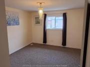 2 Bedroom House Windsor ON 96686699