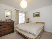 2 Bedroom House With Garden