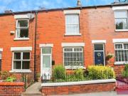 2 Bedroom House Woodley Berkshire 93181321