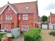 House 2 Bedroom For Rent Worthing West Sussex 400000...