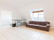 Welcome to your new cosy abode! This 2 bedroom flat is...