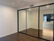 2 BEDROOM in LUXURY APARTMENT IN CBD