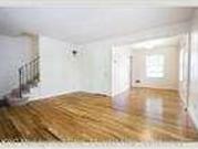 2 bedroom in Portland OR 97225