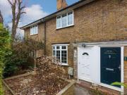 2 bedroom link detached house to rent in LONDON, SW15...