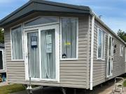 2 bedroom lodge for sale