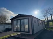 2 bedroom lodge for sale