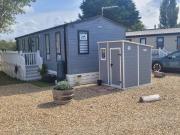 2 bedroom lodge for sale