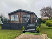 2 bedroom lodge for sale