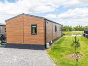 2 bedroom lodge for sale