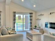 2 Bedroom Lodge For Sale In Corton, Lowestoft