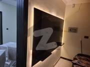 2 bedroom luxurious flat for rent in e11 superb location...