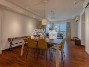 2 Bedroom Luxury Condo in 1016 Residences