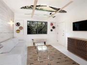 2 bedroom luxury House for sale in Miami Beach, Florida