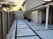 2 bedroom luxury Townhouse for rent in Hialeah, United...