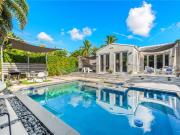 2 bedroom luxury Villa for rent in Miami, United States