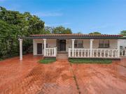 2 bedroom luxury Villa for rent in North Miami, Florida