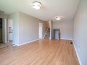 2 bedroom main unit in st. catharines!