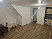 2 Bedroom Maisonette For Rent