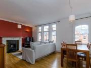 2 Bedroom Maisonette For Rent In Barons Court, London