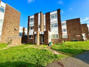 2 bedroom maisonette for rent in Birk Beck, Waveney...