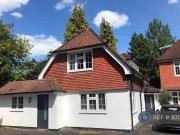 2 bedroom maisonette for rent in Bishops Retreat...