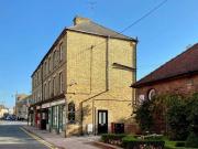 2 Bedroom Maisonette For Rent In Bourne