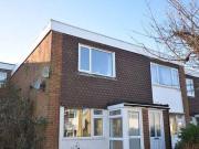 2 bedroom maisonette for rent in Carrington Place Tring HP23