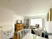 2 Bedroom Maisonette For Rent In London