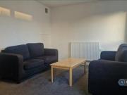 2 Bedroom Maisonette For Rent In London
