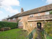 2 bedroom maisonette for rent in Neale Close, East...