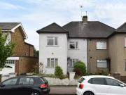 2 bedroom maisonette for rent in Tavistock Road, South...
