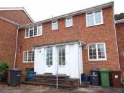 2 bedroom maisonette for rent in The Pantiles Bushey...