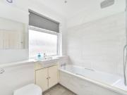 2 bedroom maisonette for rent in Vincent Gardens, Dollis...