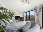 2 bedroom maisonette for sale