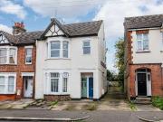 2 bedroom maisonette for sale