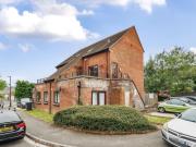 2 bedroom maisonette for sale