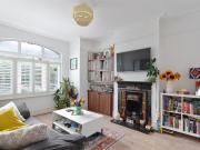 2 bedroom maisonette for sale