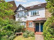 2 bedroom maisonette for sale