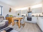 2 bedroom maisonette for sale